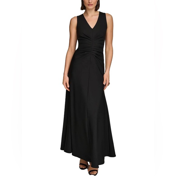 Donna Karan New York Social Occasion V-Neck Ruched Gown in Black Size 6 NWT $495